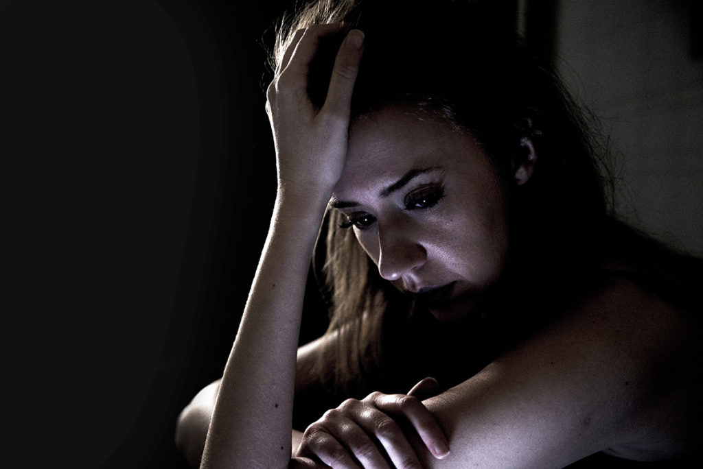 femme qui a subit des violences obstétricales